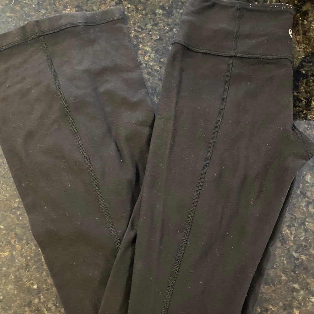 Lulu lemon yoga pants